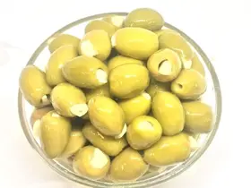 Azeitona Verde Recheada com Alho a Granel