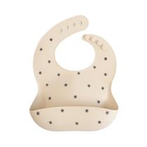Babete de silicone para bebês mushie ajustável à prova d'água Black Daisy Babete de silicone para bebês mushie ajustável à prova d'água Black Daisy