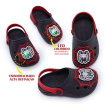 Babuche infantil Masculino com led Sandália Divertido Confortável Cor:Pretotamanho:31/32