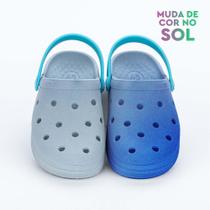 Babuche Infantil Masculino Mar e Cor Muda de Cor no Sol Azul