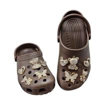 Babuche Sandália em EVA Bottons e Pins Corfly 78 MCafeS9