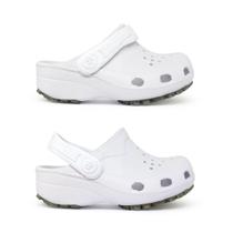 Babuche Sandália Infantil Branca Menina E Menino Calce Facíl Macio Leve E Confortável Babuche Sandália Infantil Branca Menina E Menino Calce Facíl Macio Leve E Confortável