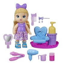 Baby Alive Sudsy Styling Doll, cabelo loiro, inclui boneca de bebê de 12 polegadas, cadeira de salão, acessórios de boneca de bebê, brinquedos para meninas e meninos de 3 anos e para cima