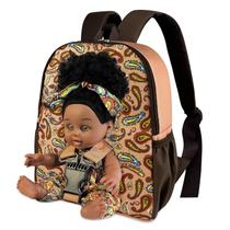 Baby Doll Nice2you preta de 10 polegadas com mochila Take Along