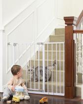 Baby Gate InnoTruth 73,6-107 cm de largura para escadas 76 cm de altura, branco