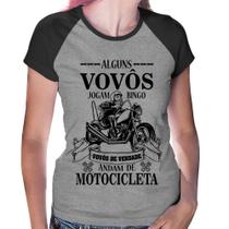 Baby Look Raglan Alguns vovôs jogam bingo, vovôs de verdade andam de motocicleta - Foca na Moda