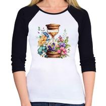 Baby Look Raglan Ampulheta Floral Manga 3/4 - Foca na Moda Baby Look Raglan Ampulheta Floral Manga 3/4 - Foca na Moda
