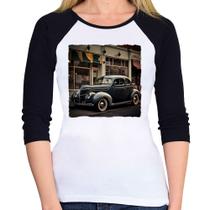 Baby Look Raglan Carro clássico na cidade Manga 3/4 - Foca na Moda Baby Look Raglan Carro clássico na cidade Manga 3/4 - Foca na Moda