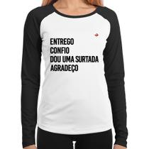 Baby Look Raglan Dou uma surtada Manga Longa - Foca na Moda