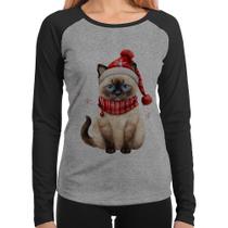Baby Look Raglan Gato Natalino Gorro e Cachecol Manga Longa - Foca na Moda Baby Look Raglan Gato Natalino Gorro e Cachecol Manga Longa - Foca na Moda