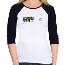 Baby Look Raglan God's timing is perfect Manga 3/4 - Foca na Moda