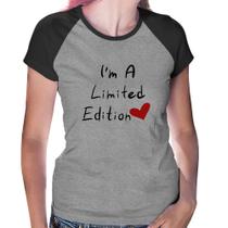 Baby Look Raglan I'm A Limited Edition - Foca na Moda