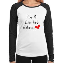 Baby Look Raglan I'm A Limited Edition Manga Longa - Foca na Moda Baby Look Raglan I'm A Limited Edition Manga Longa - Foca na Moda