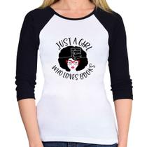 Baby Look Raglan Just a girl who loves books Manga 3/4 - Foca na Moda