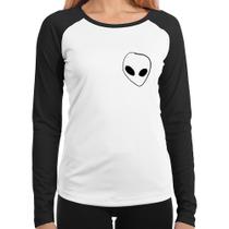 Baby Look Raglan Pocket Alien Manga Longa - Foca na Moda