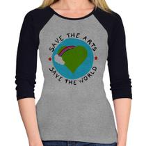 Baby Look Raglan Save The Arts Save The World Manga 3/4 - Foca na Moda Baby Look Raglan Save The Arts Save The World Manga 3/4 - Foca na Moda
