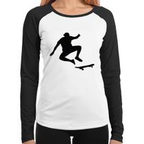 Baby Look Raglan Skatista Manobra Manga Longa - Foca na Moda Baby Look Raglan Skatista Manobra Manga Longa - Foca na Moda