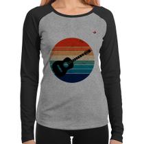 Baby Look Raglan Violão Vintage Sunset Manga Longa - Foca na Moda Baby Look Raglan Violão Vintage Sunset Manga Longa - Foca na Moda