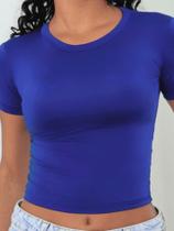 Baby Tee Feminina Blusa Slim Fit Manga Curta Blusa de Compressão Várias Cores