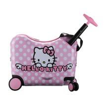 Bagagem Ride-On Bioworld Hello Kitty Character Pink