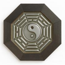 Baguá Céu Posterior Yin Yang Madeira Imbuia Oitavado 12,5 Cm Baguá Céu Posterior Yin Yang Madeira Imbuia Oitavado 12,5 Cm