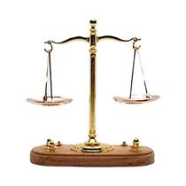 Balança Mini Vintage Ornamentada Modelo Antigo De Justiça Decoração Para Casa Presente Para Crianças