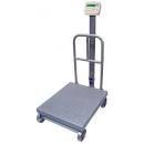 Balança Plataforma Urano 300kg Com Bateria 40x50cm C/ Rodas Cor:Cinza Balança Plataforma Urano 300kg Com Bateria 40x50cm C/ Rodas Cor:Cinza