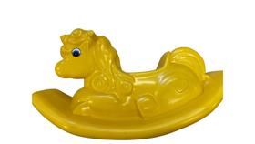 Balancinho Unicórnio amarelo infantil-Brinquedos Para Parquinho Kids-Playground de Plástico resistente-Modelo Lançamento - Valentina Brinquedo