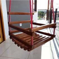 Balanço Infantil Feito de Madeira Maciça