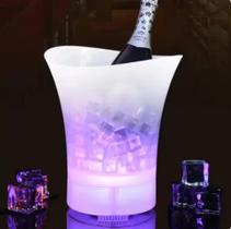 Balde Champanheira E Cerveja Gelo Em Acrílico Com Bluethooth e Led - Fan