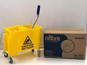 Balde com divisor de águas