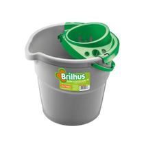 Balde com Escorredor 9L Brilhus BT2027 Praticidade e Eficiência na Limpeza Balde com Escorredor 9L Brilhus BT2027 Praticidade e Eficiência na Limpeza