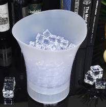 Balde de Gelo para bebidas com Bluetooth e Led Presente - FAN