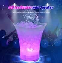 Baldes de Gelo com Bluetooth caixa de som 20W e Led 5 Litros Baldes de Gelo com Bluetooth caixa de som 20W e Led 5 Litros