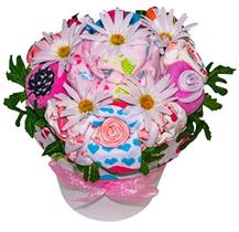 Balho de flores de roupas de bebê da cesta de presente de Nikki, nova cesta de presente de menina com roupas de bebê organizadas como flores de celebração, presente de bebê único criativo