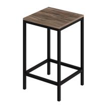 Banco Alto Wooden Carvalho Dark e Preto