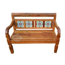 Banco Namoradeira em Madeira de Demolição com Detalhes em Ladrilhos Sudeste Rústico Banco Namoradeira em Madeira de Demolição com Detalhes em Ladrilhos Sudeste Rústico