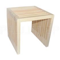 Banco Ripado de Madeira Pallet 45 x 45 x 45 cm - Várias Opções de Acabamento Banco Ripado de Madeira Pallet 45 x 45 x 45 cm - Várias Opções de Acabamento