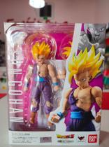 Bandai S.H Figuarts Dragon Ball Z - Son Gohan Battle Damage