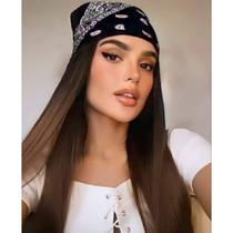 Bandana Floral Tradicional Preta Unissex