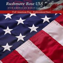 Bandeira Americana Rushmore Rose USA 5x8 pés com Estrelas Bordadas Bandeira Americana Rushmore Rose USA 5x8 pés com Estrelas Bordadas