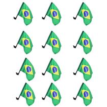 Bandeira do Brasil c/Haste 30x20cm 12 Unidades Copa do Mundo Bandeira do Brasil c/Haste 30x20cm 12 Unidades Copa do Mundo