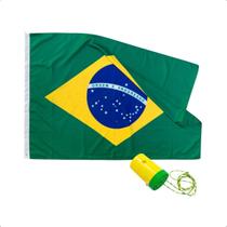 Bandeira do Brasil Grande 96x63cm Com Mini Corneta de Plástico 6,5cm Copa do Mundo