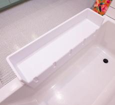 Bandeja de brinquedos Bathtub Splash Guard Tub Topper Play Shelf branca
