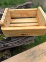Bandeja de Madeira Pinus MEDIDAS 24x16x8cm Bandeja de Madeira Pinus MEDIDAS 24x16x8cm