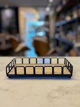 Bandeja de metal fundo mdf retangular preto fosco Bandeja de metal fundo mdf retangular preto fosco