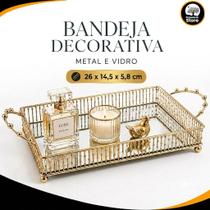 Bandeja Decorativa Dourada com Base de Vidro 26 cm Bandeja Decorativa Dourada com Base de Vidro 26 cm