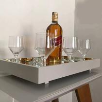 Bandeja Decorativa Espelhada Laqueada Bar Sala Taças Cor Off White