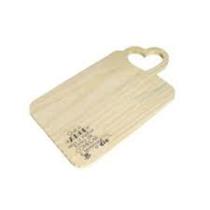 Bandeja e Tábua com Recorte Coração 31x17cm Zenir Disarz Bandeja e Tábua com Recorte Coração 31x17cm Zenir Disarz
