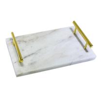 Bandeja em marmore branco com alcas douradas 30cm x 20cm x 5